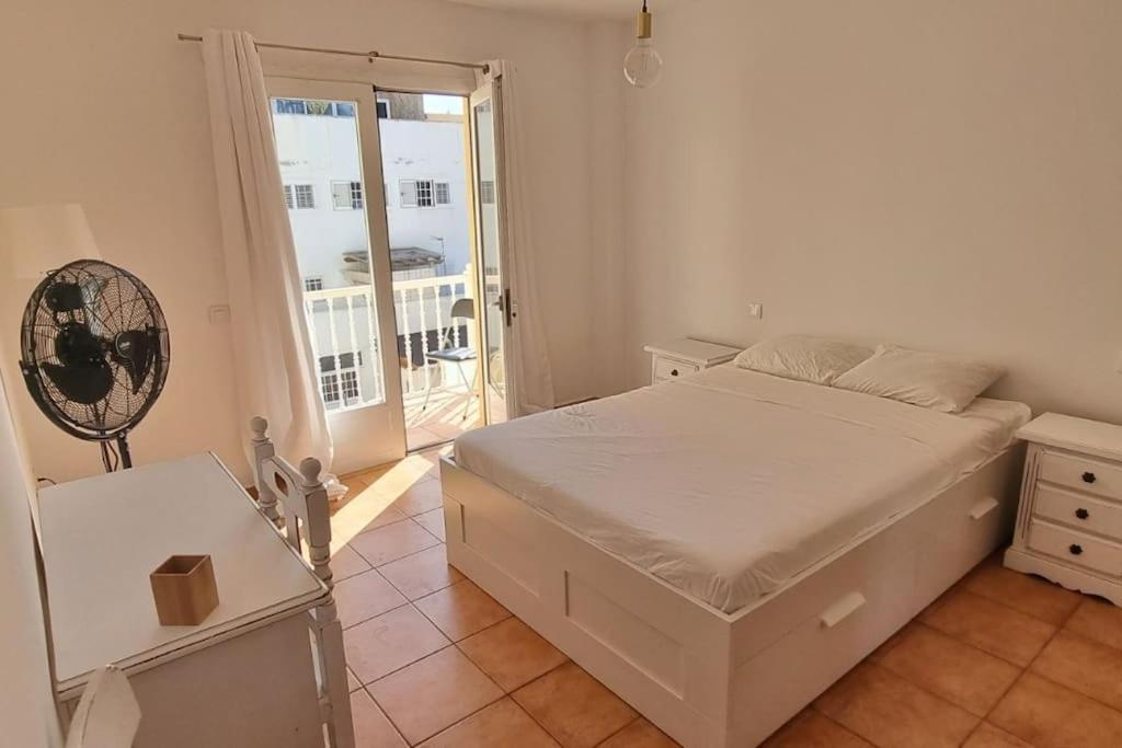 Gilda: Beautiful Spacious Apartment. Seaview From Rooftop Terrace Corralejo Exterior foto